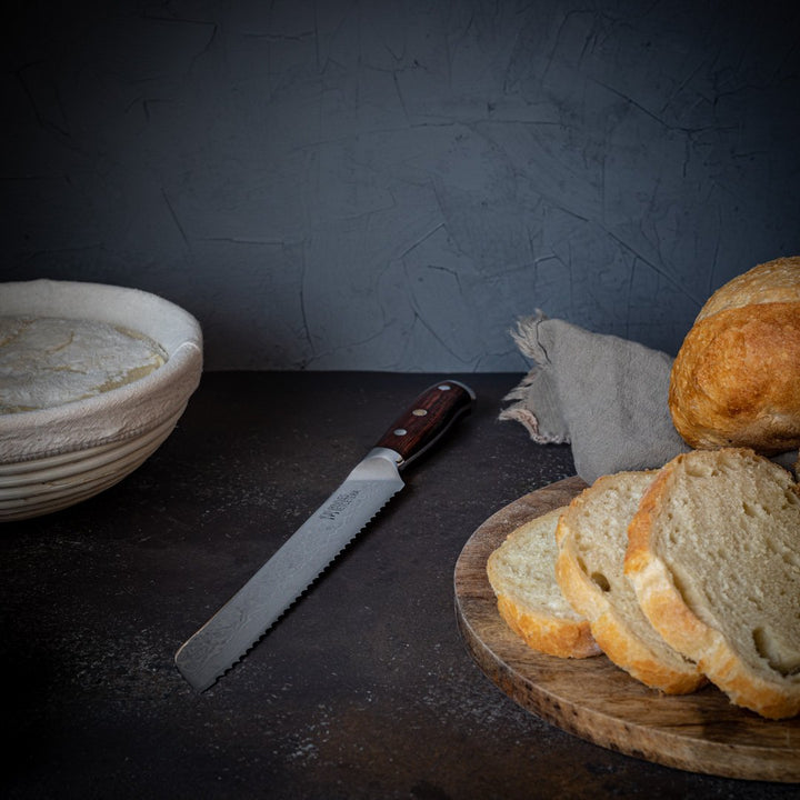 9" Serrated Damascus Bread Knife